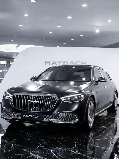 佛山339岚图汽车的售后服务让用户无忧出行，迈巴赫未来的豪华车趋势